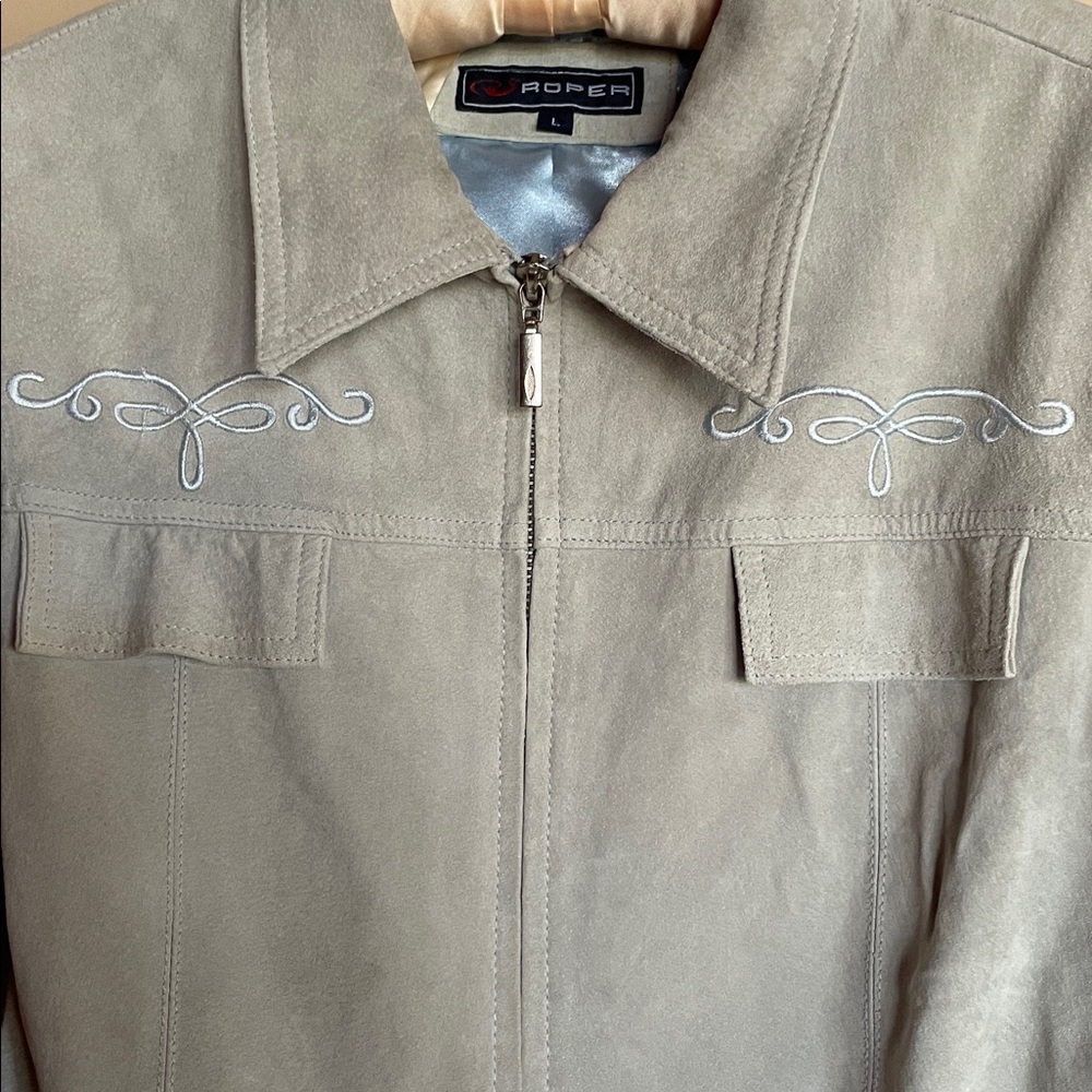 Roper leather Jacket size L in excellent condition. - Picture 2 of 11
